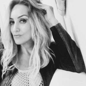 Meet your Posher, Paola